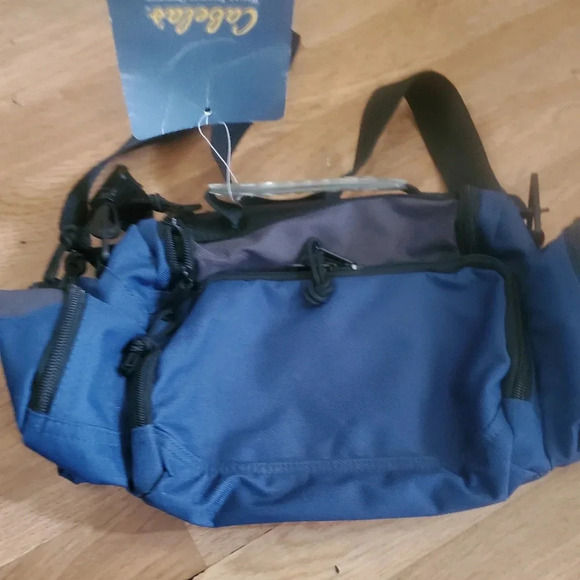 Cabela's fishing utility bag, nwt - Picture 4 of 4